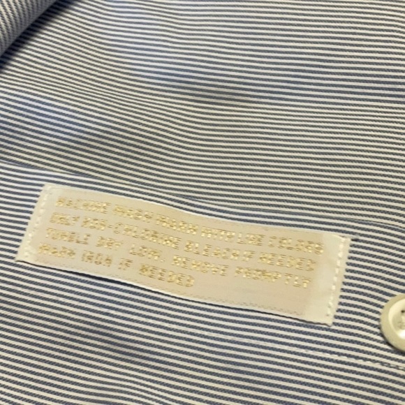 🤗  3/$20  LIKE NEW! Nordstrom Pinstriped Shirt  Size 15.5 neck Size 34 - Picture 7 of 7